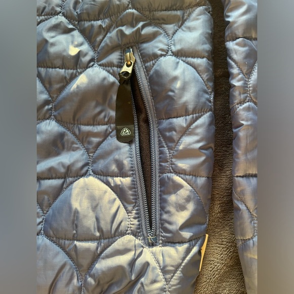 Nike ACG Puffer Jacket - Picture 7 of 11